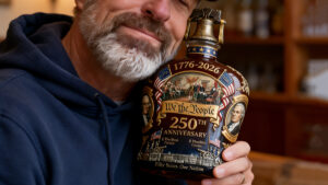 Vueeze We The People 250 Decanter 