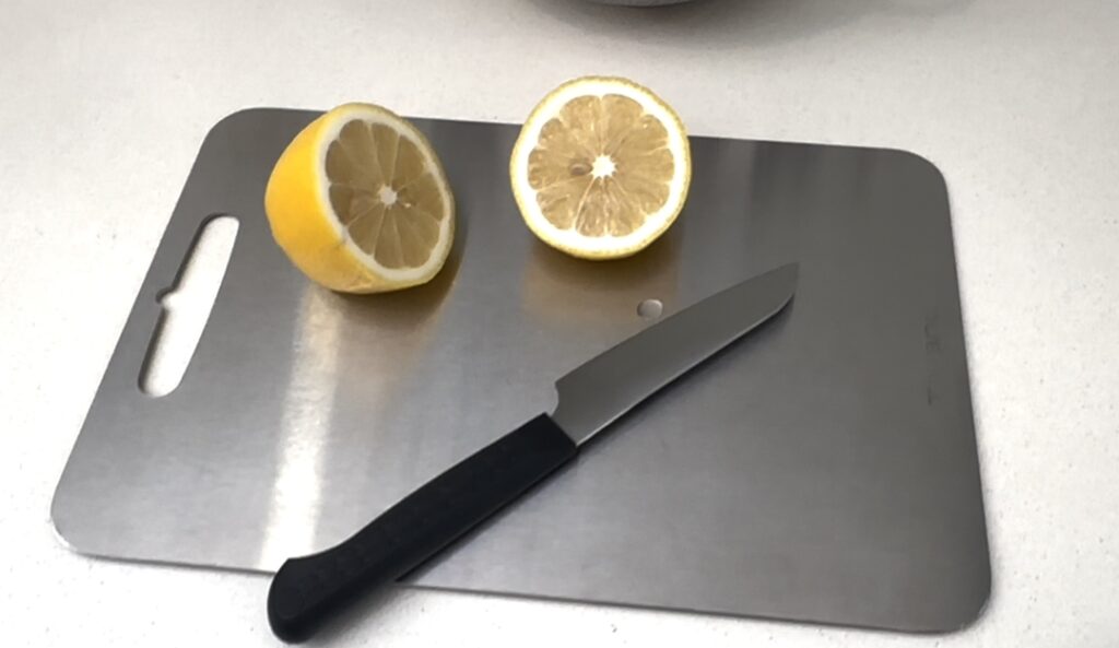 Tivano Cutting Board